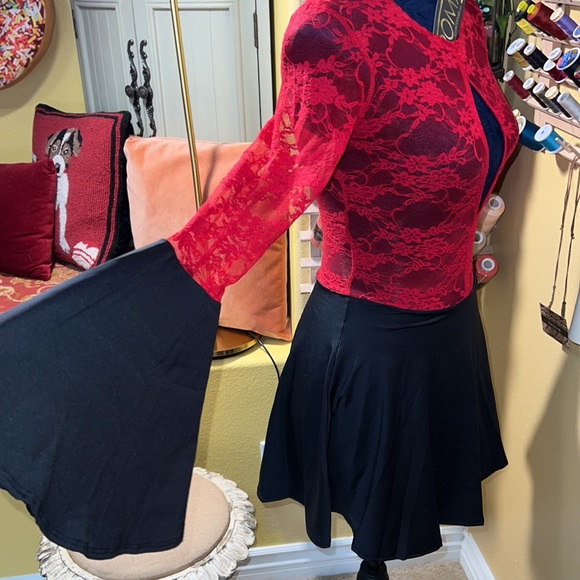 Sexy Dress - Picture 1 of 11